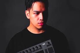 Top 5 Tips for Producing Social Media Content -