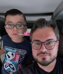 Jonathan Salazar's Instagram, Twitter & Facebook