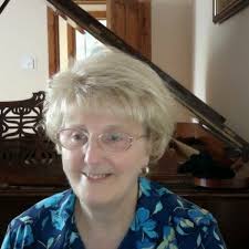Rosemary Thomas (Piano, Harpsichord, Organ)