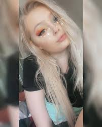 Christine Walkup's Instagram, Twitter & Facebook