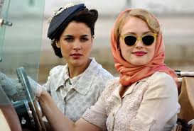 Las 5 Series Espanolas Que Tienes Que Ver En Netflix Tiempo Entre Costuras Series Espanolas Netflix Series Espanol