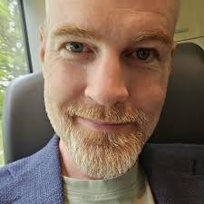 Dear PawPaw-fans, can someone please confirm that this really is Asimina  triloba and not another species?