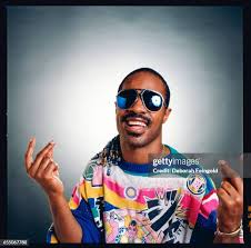 Image result for tbn:OBGKwr0kr-2hGM::www.tradebit.de/usr/backingtracks4u/pub/9002/stevie-wonderPic.jpg