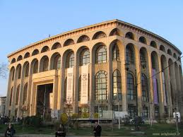 Si veda di più nelle romania embassypages. Bucarest Capitale Europea