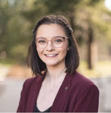 Alex Lok's Instagram, Twitter & Facebook