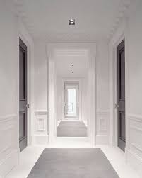 This Is The Ideal Vision To Transform The Second Floor Hallway Lacquered Doors Moldings R Case In Stile Francese Arredamento Di Lusso Appartamenti Di Lusso