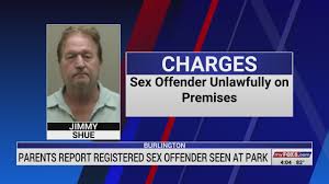 Parents in Burlington report registered sex offender seen at park