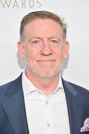 FCC chair keeps 'all options