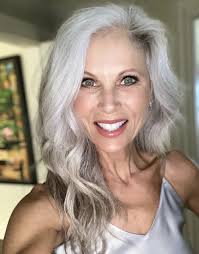 We love perusing instagram for color inspiration and as of late, gray is the shade every beauty girl is coveting. 15 Instagram Beauties With Long Gray Hair Fabulous After 40