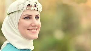 معز مسعود هو أحد الدعاة الجدد في مصر، ظهر في بداية الألفية الجديدة مقدماً برامج دينية تستهدف الشباب وتقدم لهم، وفق ما وصفه معز بنفسه الدين في صورة سلسلة وبسيطة دون تعقيد. 4 Ù†Ø³Ø§Ø¡ ÙÙŠ Ø­ÙŠØ§Ø© Ø§Ù„Ø¯Ø§Ø¹ÙŠØ© Ù…Ø¹Ø² Ù…Ø³Ø¹ÙˆØ¯ Ø£ÙˆÙ„Ù‡Ù† Ù…Ù„ÙƒØ© Ø¬Ù…Ø§Ù„ ÙˆØ¢Ø®Ø±Ù‡Ù† Ù…Ù…Ø«Ù„Ø© Ø§Ù„Ø¨ÙˆØ§Ø¨Ø©