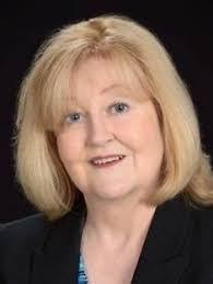 Karen Hedrick's Instagram, Twitter & Facebook