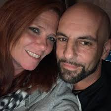 Is the offered pay rate of $7k a week for two carpenters fair for high-end  retail store work?