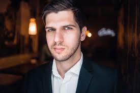 Ruslan Usachev Biografiya I Skolko Zarabatyvaet