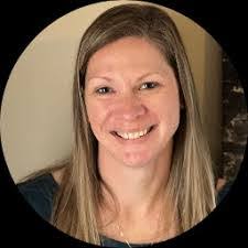 Laura Premo's Instagram, Twitter & Facebook