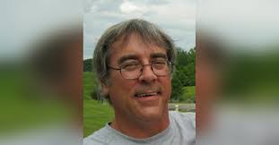 Sandi Beach's Instagram, Twitter & Facebook