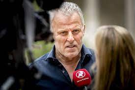 Peter r de vries, 64, was shot minutes after leaving a tv studio, where he had appeared on a chat show. Amfyee3z4b3xum