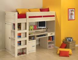I ran into four awesome small space bedrooms that i just had to share with you tiny house/small space enthusiasts. 19 Super Functional Bunk Beds With Desk For Small Spaces