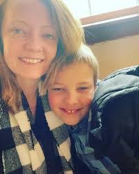 Amber Mote's Instagram, Twitter & Facebook