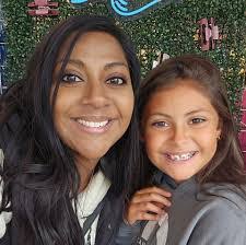 Allison Negus's Instagram, Twitter & Facebook