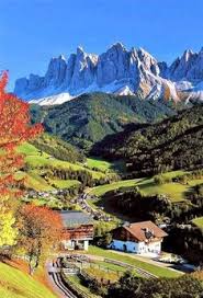 Vannak, akik szlovénia felől érkeznek. 900 Svajc Ideas In 2021 Svajc Utazas Taj