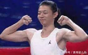 Maybe you would like to learn more about one of these? éœå°Šå› å¤´å'é•¿è¢«æ‰¹å¨˜ç‚® å†çœ‹ä»–çš„çŸ­å'é©¬ä¸Šé—­ä¸Šäº†å˜´ å¿«èµ„è®¯