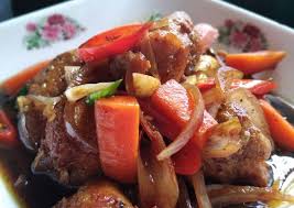 Ayam kecap or ayam masak kicap is an indonesian chicken dish poached or simmered in sweet soy sauce (kecap manis) commonly found in indonesia and malaysia. Bagaimana Membuat Ayam Masak Kicap Simple Yang Menggugah Selera