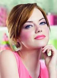 Blue eyes are the fairest of them all. and, so they don't get lost, you want to make them pop. Best Hair Colors For Pale Skin And Blue Green Brown Hazel Eyes Fun Hair Color For Pale Skin With Pink Red Yellow Undertones