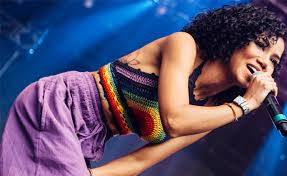 Ooh, i'm praying that you are who you are saying. New Music Jhene Aiko New Balance