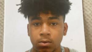 Manca da casa da una settimana, appello della mamma