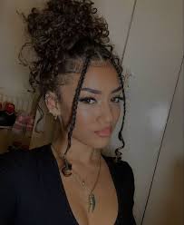 Alyssa Kelso (alyssakelso)