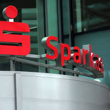 Für diese fälle ordnet § 78b abs. Sparkasse Holt Sich Geld Von Millionen Betruger Zuruck Friedberg