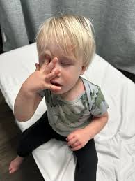 Lmao I just watched the new hrh video and NAL said Josh sucked her toe and  talked dirty to her in front of Walt and Ang 😂 and then says he wouldn't