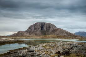 Torghatten paul horsefield on flickr (creative commons). Welcome To Torghatten Marathon Oymaraton Pa Sor Helgeland