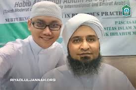 Habib zaenal abidin al hamid 252.1k visualizaciones descubre en tiktok los videos cortos relacionados con habib zaenal abidin al hamid. Majlis Maulid Wat Ta Lim Riyadlul Jannah Al Habib Taufiq Bin Muhammad Baraqbah Bersama Al Habib Ali Zaenal Abidin Bin Abdurrahman Al Jufri Dalam Rangka International Conference Di Kampus Universitas Islam Negeri