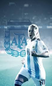 Sin embargo el antecedente preciso en cuanto a el primer partido de futbol femenino se realizo en escocia en 1892. Estefania Banini Seleccion Argentina De Futbol Femenino Futbol Femenino Seleccion Argentina De Futbol Chicas Del Futbol
