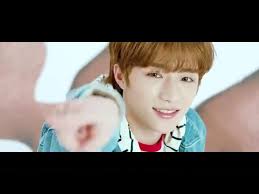 TXT '(CROWN)' Official MV