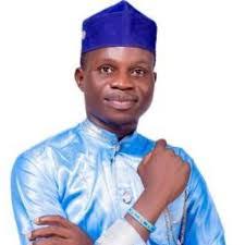 Hardik Doshi's Instagram, Twitter & Facebook