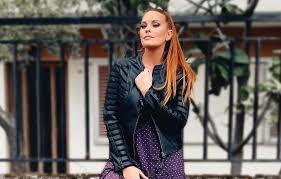 Jul 03, 2021 · η σίσσυ χρηστίδου με δάκρυα στα μάτια μετέδωσε το πρωί του σαββάτου μέσα από την εκπομπή της &quot;έλα χαμογέλα&quot; Sissy Xrhstidoy To Neo Mhnyma Gia Thn Kakopoihsh Den Eisai 8yma Epeidh Moirasthkes Thn Istoria Soy Znews