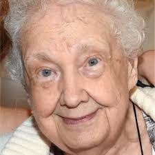 Anne Dilworth's Instagram, Twitter & Facebook