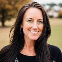 Jamie Radcliffe's Instagram, Twitter & Facebook