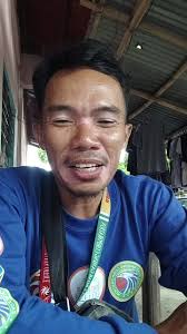 Arnold Tavera's Instagram, Twitter & Facebook