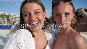 Elizabeth Dimeglio's Instagram, Twitter & Facebook