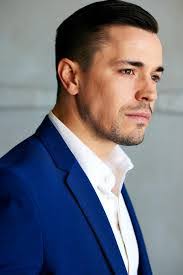 Seth Austin's Instagram, Twitter & Facebook