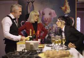 El lugar perfecto para ver peliculas con tu familia y amigos. La Casa De Las Flores Regresa A Netflix Manolo Caro Anuncia Una Pelicula Que Continua La Saga Familiar De Los De La Mora