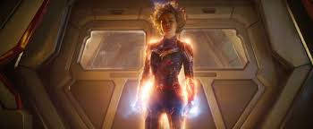 Carol danvers wraz z grupką sojuszników trafia w oko cyklonu. Kapitan Marvel Slabe Zwiastuny Dobry Film Mcu Naekranie Pl