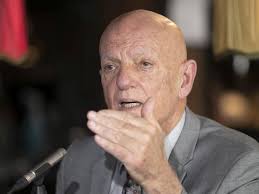 Quebec bar owner groups demand immediate reopening