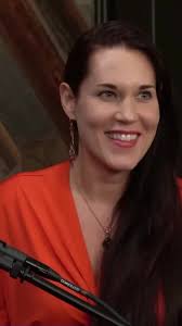 How To Recognize Narcissism In Women