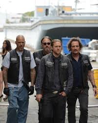 Who does marilyn manson play on sons of anarchy? Kim Coates Breaks Down That Sweet Kiss On Last Night S Sons Of Anarchy