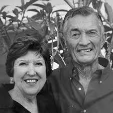 Downey tops rival Warren for Esports championship