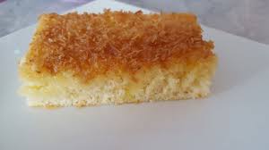 Kokoskuchen Vom Blech Rezept In 2020 Kokoskuchen Kuchen Kuchen Ohne Backen